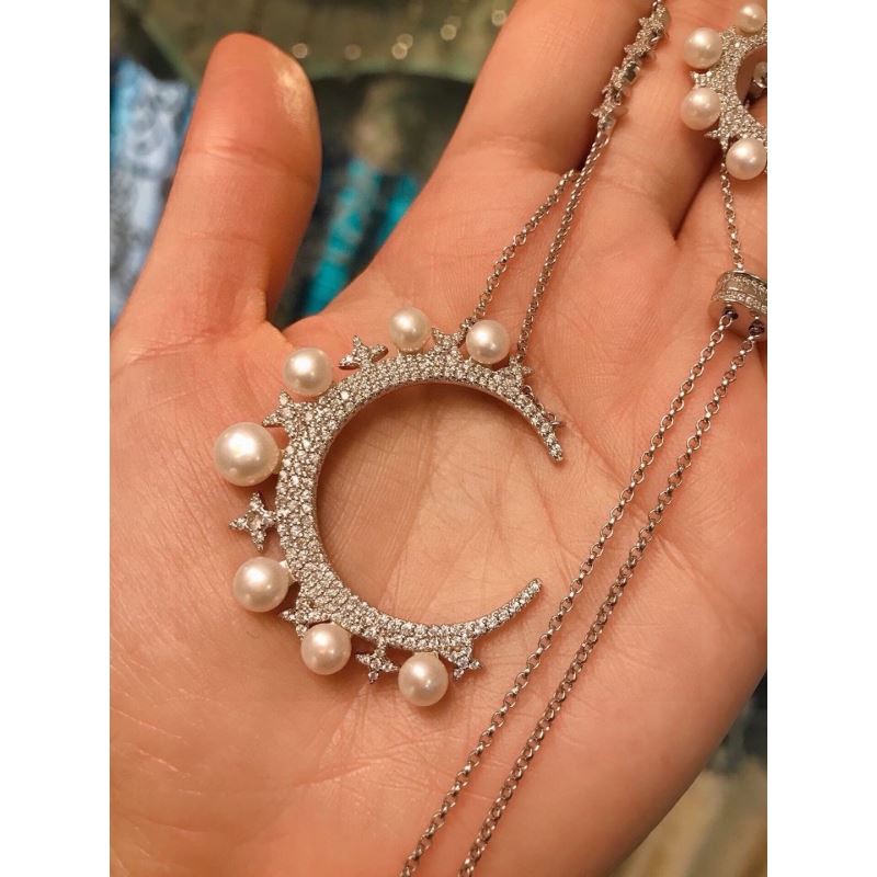 Apm Necklaces